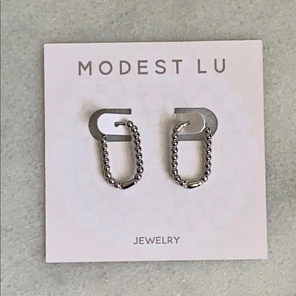 Silver Beaded Oval Hoop Earrings Brand New - Picture 3 of 5